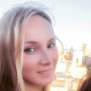 Meet your Posher, Danielle